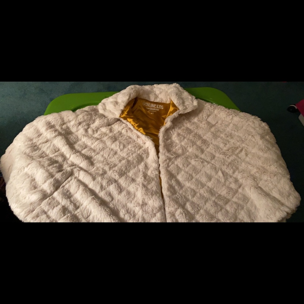Girls dress cape